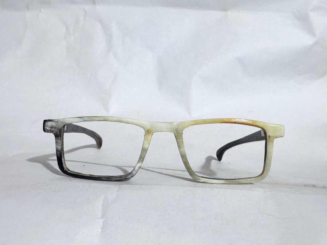 Color eyeglass 6