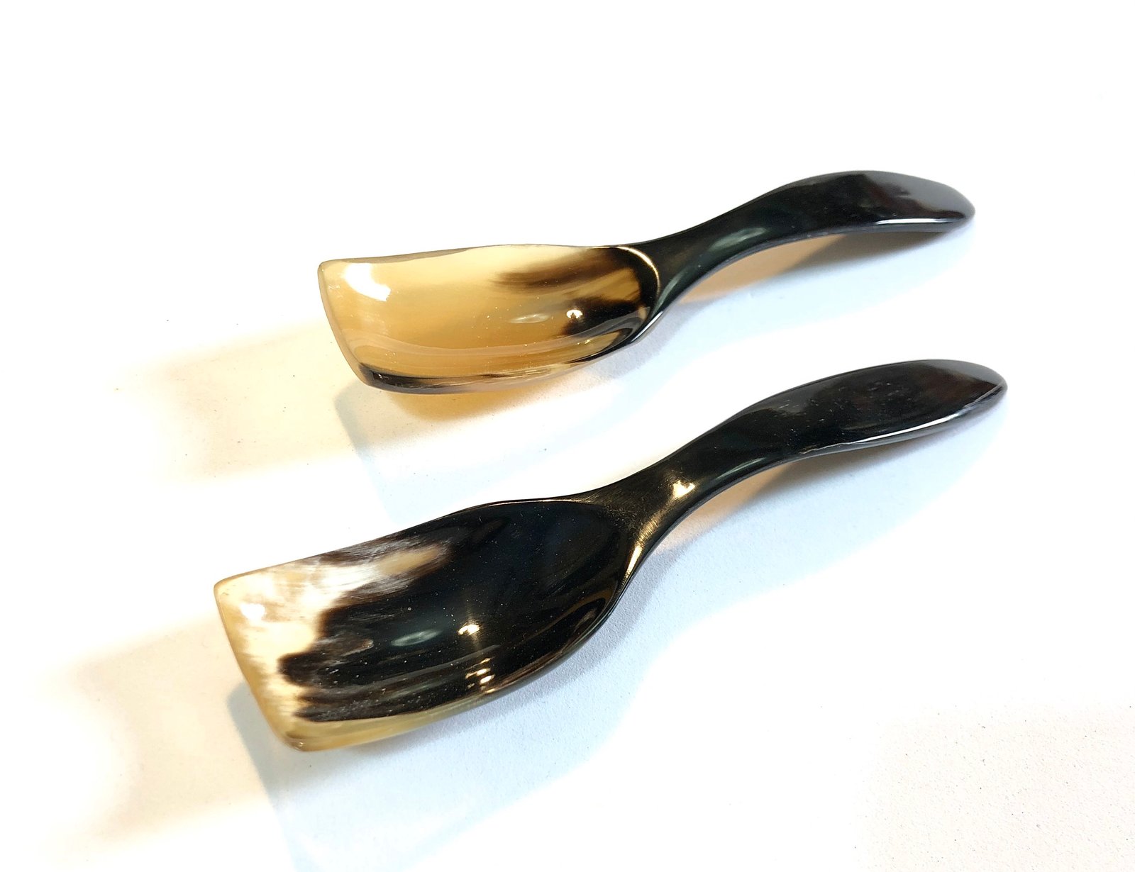 horn spoon 2 HORN SPOONS - Image 1